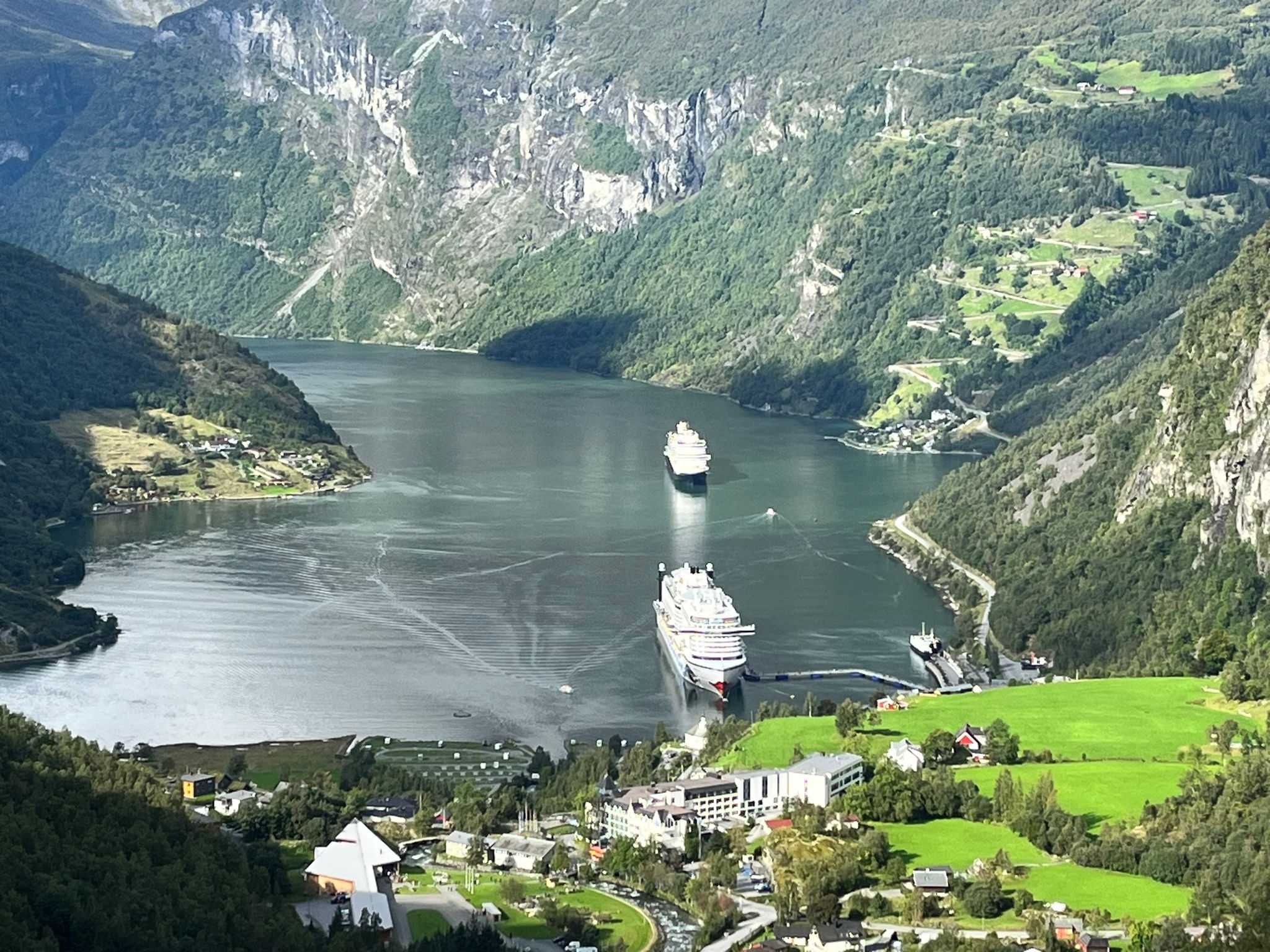 250503 Cruise Noorse Fjorden HAL