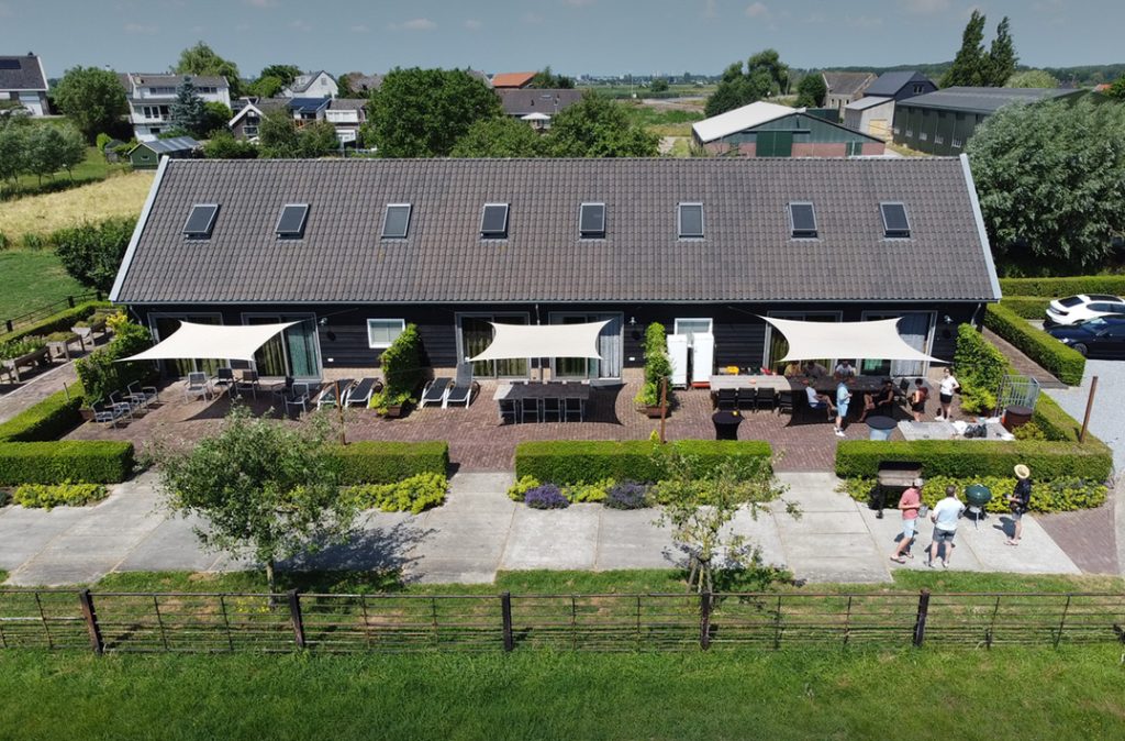 In den Dikken Boom